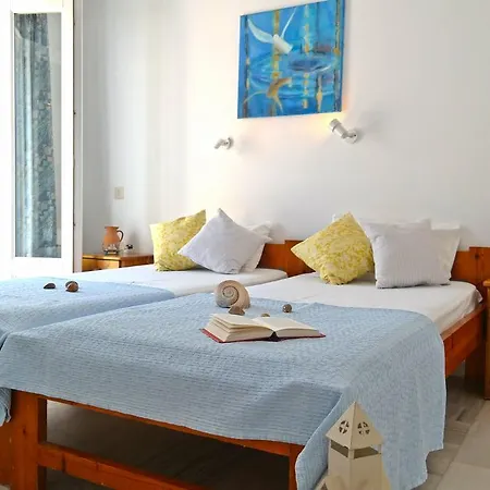 Sanoudos מלון Naxos City