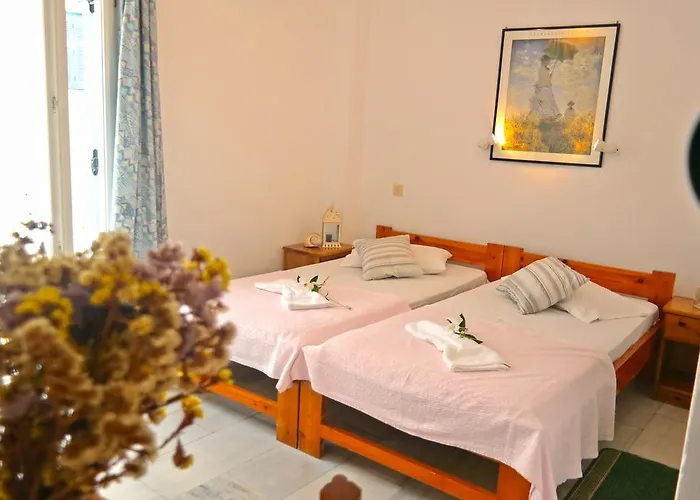 Sanoudos * Naxos City